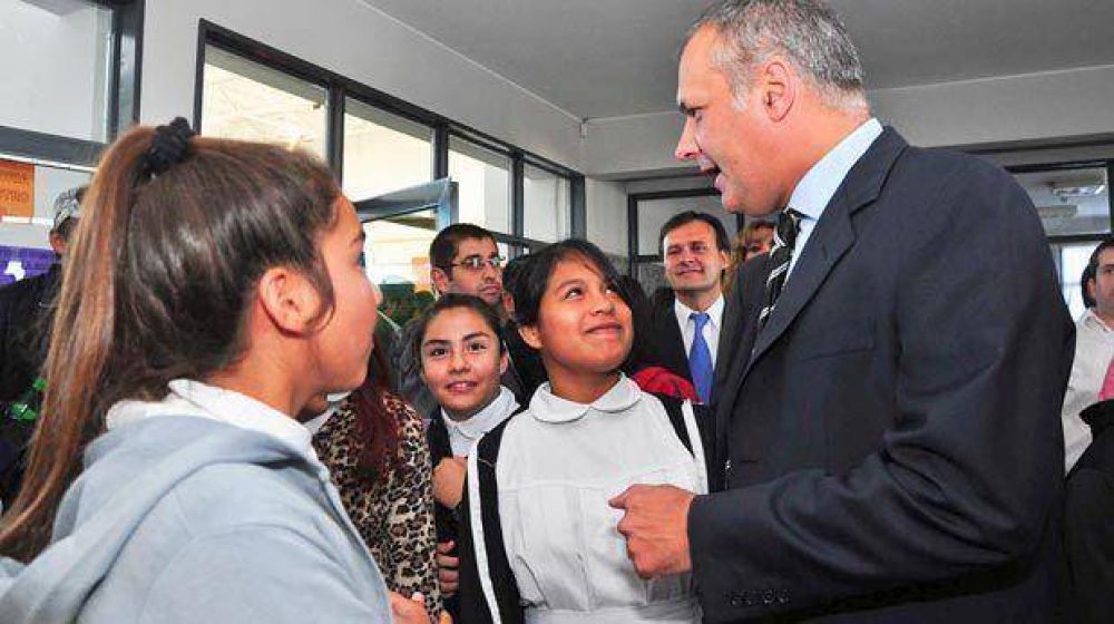 �Hemos acordado con la organizaci�n sindical como corresponde�, dijo Buzzi