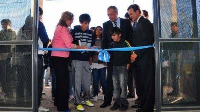 Buzzi llam� a �involucrarse de manera activa en el futuro de nuestros j�venes�