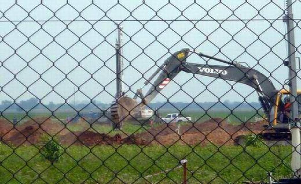 Pese a la orden judicial, Monsanto contin�a con los trabajos en Malvinas Argentinas