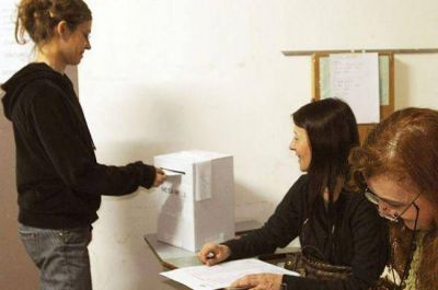 El Gobierno del Chaco present� el proyecto para habilitar el voto joven