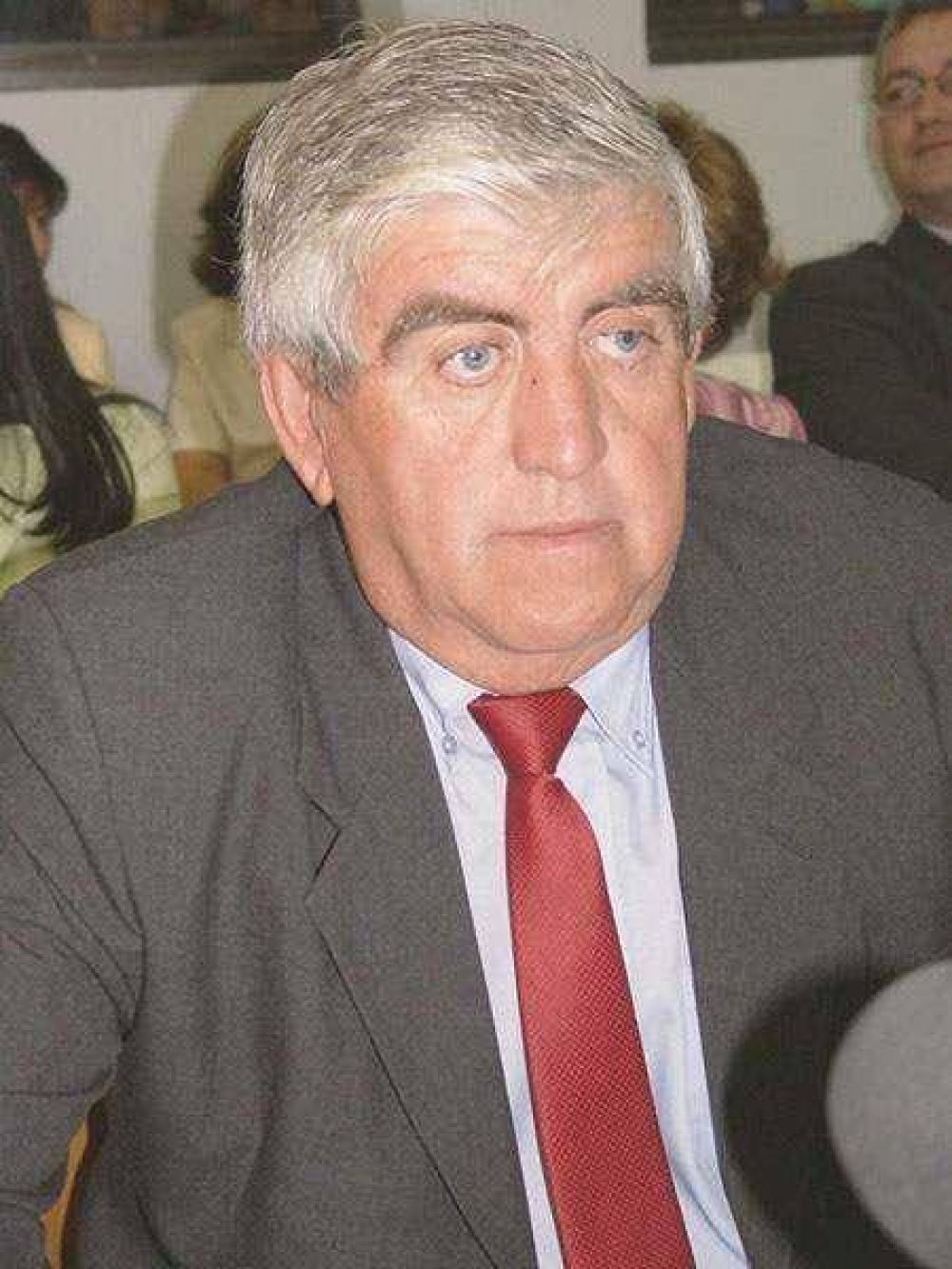 Casi un mes despu�s la C�mara de Comercio aclar� el problema con Andi�n