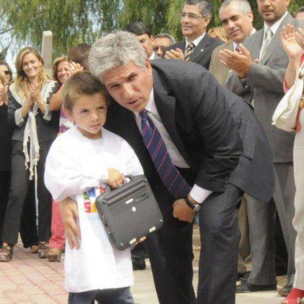 Este martes el Gobernador encabezar� actos en La Carolina y Las Chacras