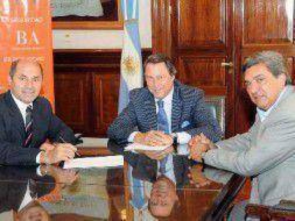 Casal anunci� la creaci�n de la nueva Departamental de Polic�a Berisso - Ensenada