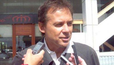 Costa propone que los alimentos b�sicos no paguen IVA