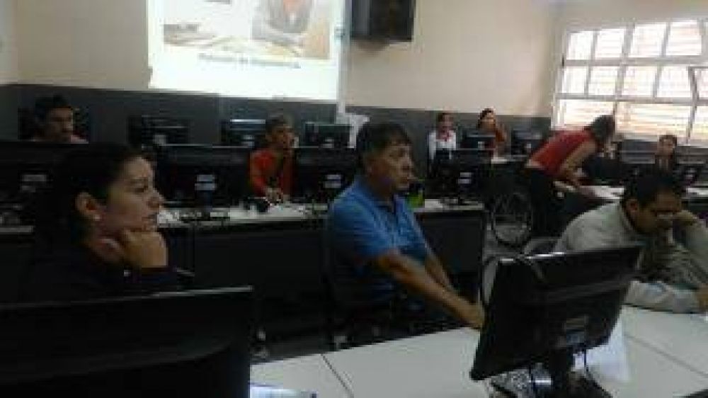 Inici� el curso �Teletrabajo� para personas con capacidades diferentes
