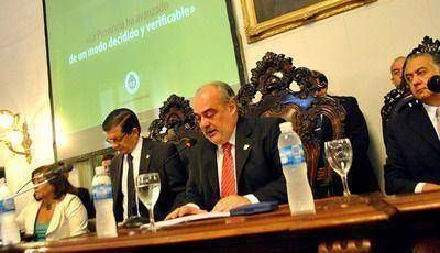 Colombi destac� el perfil fiscal local y cuestion� las trabas a las inversiones