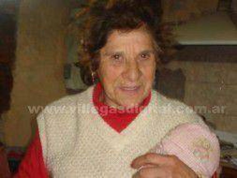 General Villegas: Una mujer de 60 a�os denunci� que el Director de una escuela intent� violarla