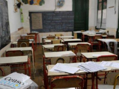 Hoy y ma�ana otra vez no se dictan clases y la provincia acepta rediscutir su oferta a los maestros