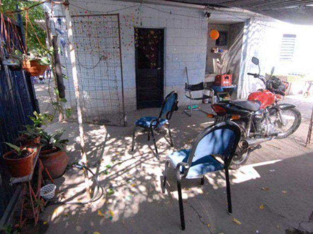 Piden prisi�n perpetua para cuatro imputados de un triple homicidio