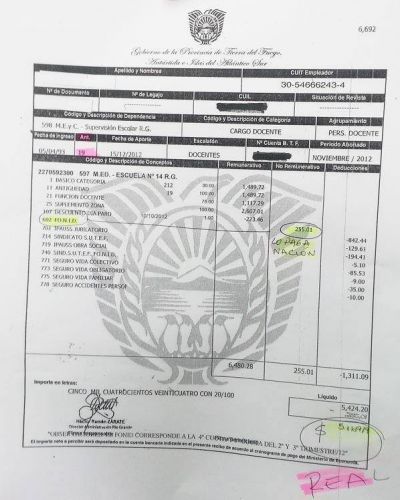 El sueldo real de un docente con 19 a�os de antig�edad es de poco m�s de 5 mil pesos