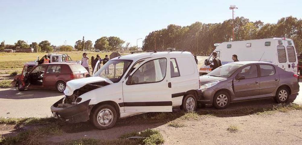 Triple choque en la rotonda de Gr�nbein