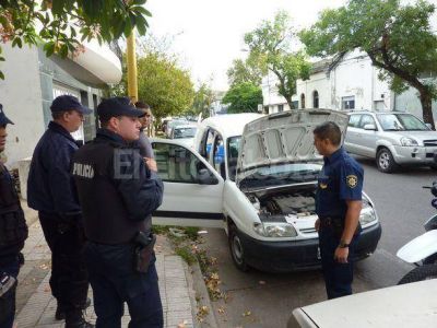 Asaltan administraci�n de empresas de transporte