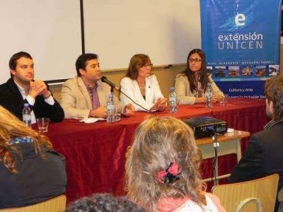 CON �XITO SE DESARROLL� EL ENCUENTRO CON LAS FAMILIAS DE LOS INGRESANTES