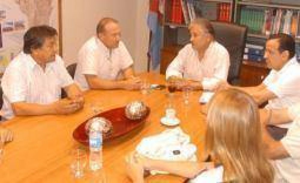 La UOCRA se mostr� optimista por la reactivaci�n de la obra p�blica
