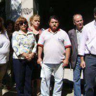 S�enz Pe�a: Petitorio de los docentes del interior provincial