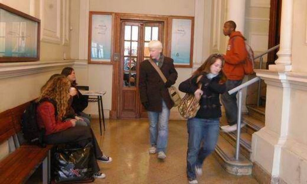 M�s de 180 extranjeros estudiar�n este a�o en la Universidad Nacional de C�rdoba