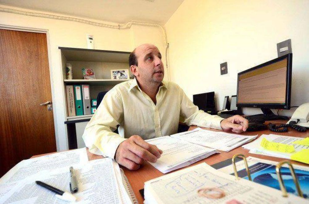 El municipio desmiente deudas con comisiones vecinales