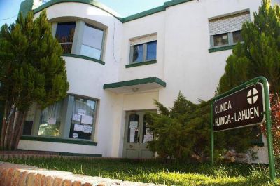 Denuncian cierre y despidos en una cl�nica
