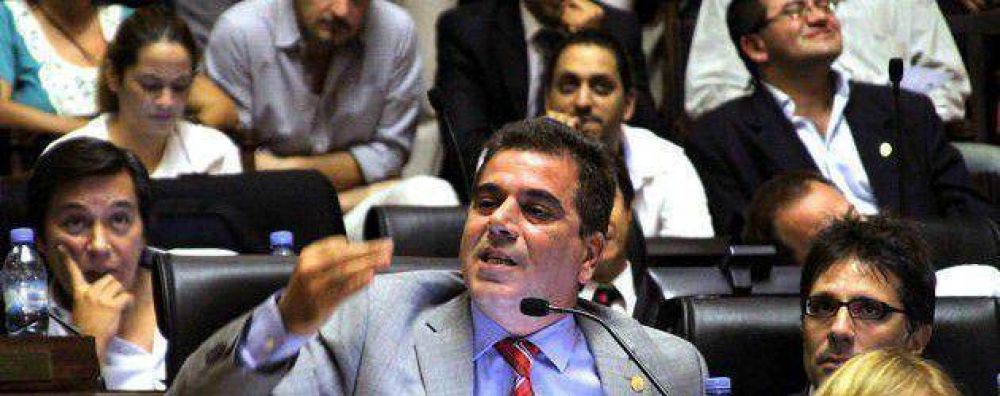 Subtes: No lograron frenar el aumento