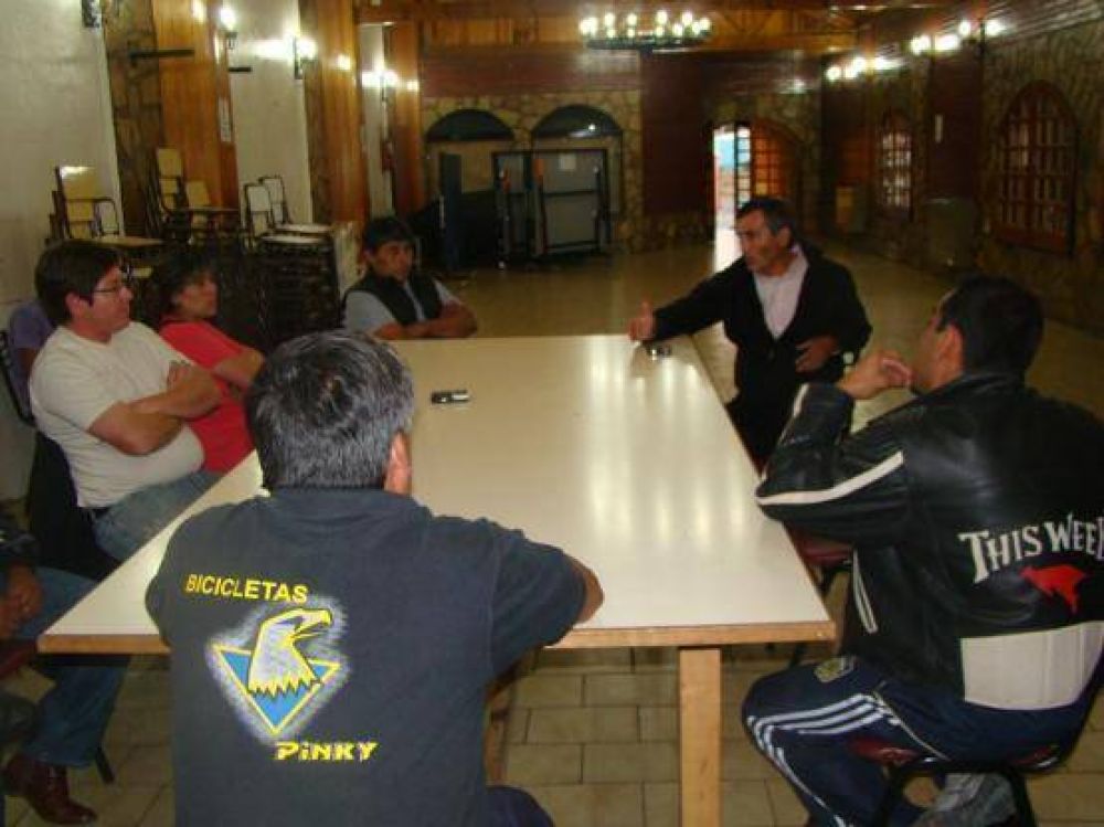 Wiehoff se reuni� con ciclistas