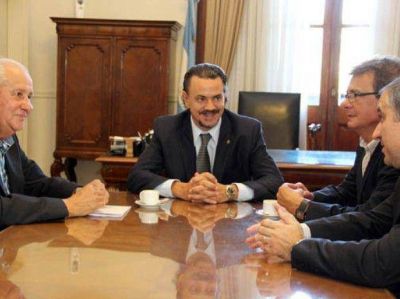 Santa Fe se encamina a unificar los comicios locales con los nacionales