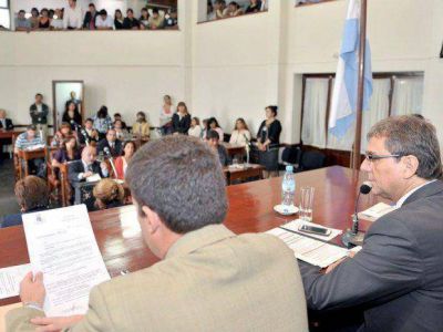 En medio de la pol�mica, el Concejo trata hoy el impuestazo