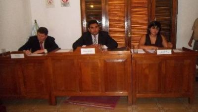 Otro pronuciamiento contra el decreto que impulsa el Gobierno