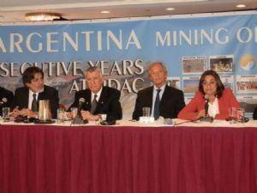 Corpacci : �La provincia fue pionera en el desarrollo minero�