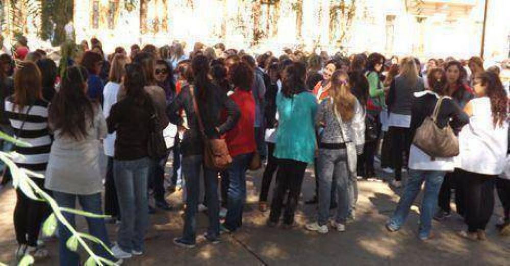 Segundo d�a de paro y decisiones