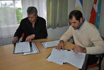 El Municipio firm� un convenio con Puertos para la restauraci�n del hist�rico muelle del CAP