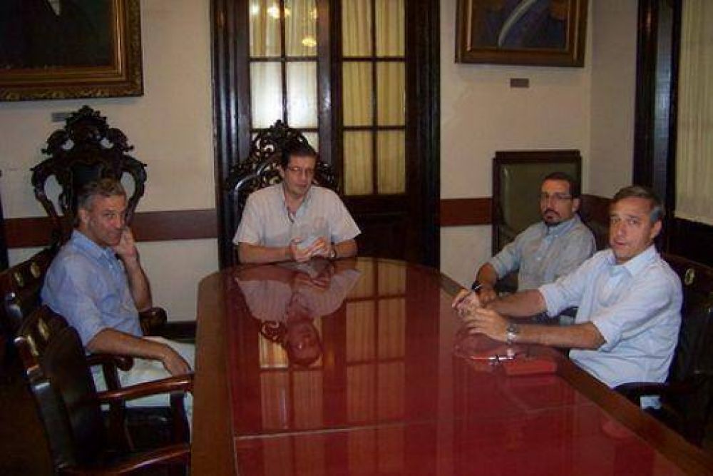 Pedro recibi� a las autoridades de la Sociedad Rural de Corrientes