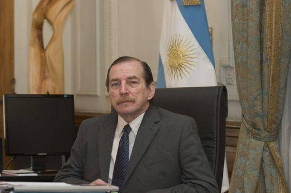 Eduarso Del Valle: "En el 2013 se logr� la fortaleza de la calidad acad�mica de la UNNE�