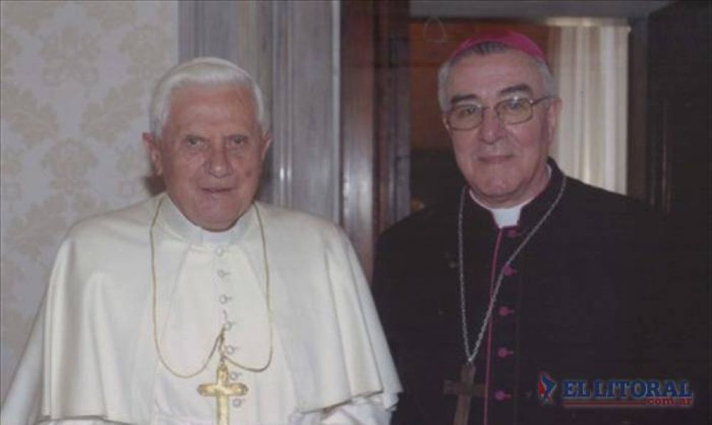 El obispo Faifer pidi rezar por el cnclave y por Benedicto XVI