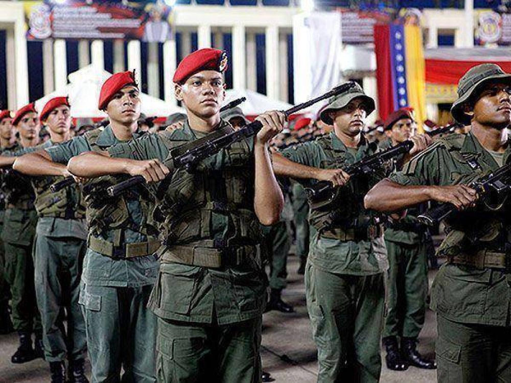 Militares, un sector clave en la sucesi�n en Venezuela