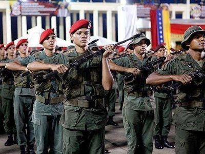 Militares, un sector clave en la sucesi�n en Venezuela