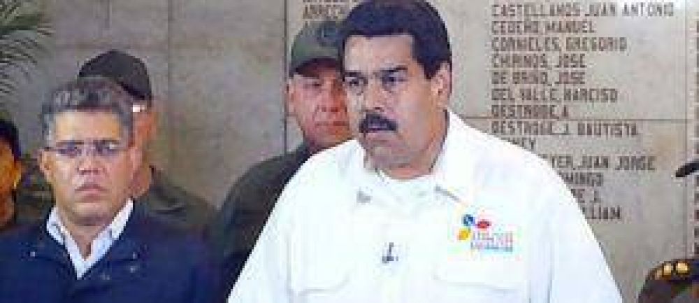 Maduro asume el poder y se votar� en 30 d�as