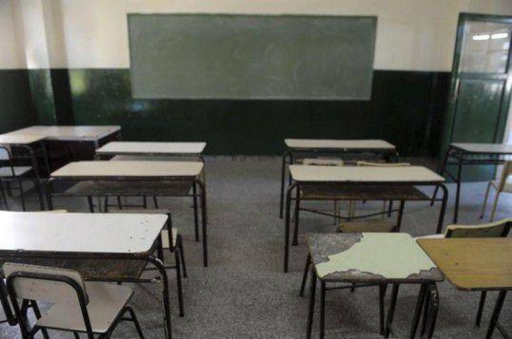 Se suspendi� la paritaria docente en la Provincia