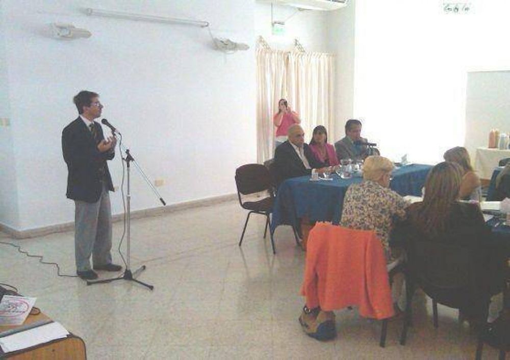 Primera reuni�n de los Defensores del Pueblo de toda la Provincia