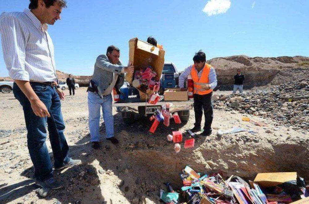 Destruyeron m�s de una tonelada de pirotecnia en Neuqu�n