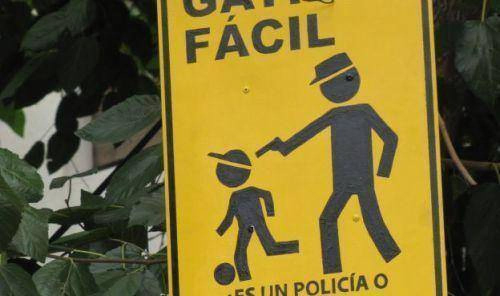 Asesinado por �portaci�n de cara y vestimenta�
