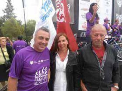 Realizaron caminata familiar contra la Violencia de G�nero