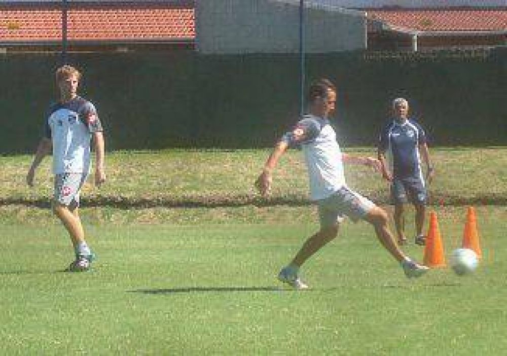Quilmes hizo trabajos t�cnicos sin el grupo que jug� en la Copa Argentina