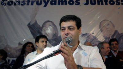 Vuelve al gabinete de Peralta el "vinogate"