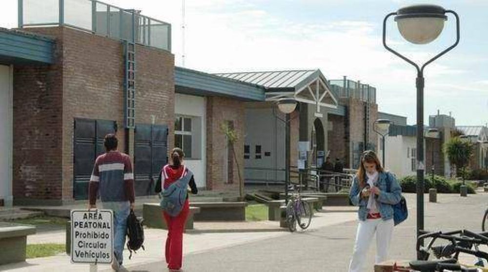 Naci�n aport� $ 1,5 mill�n para proyectos de la Universidad Nacional Villa Maria