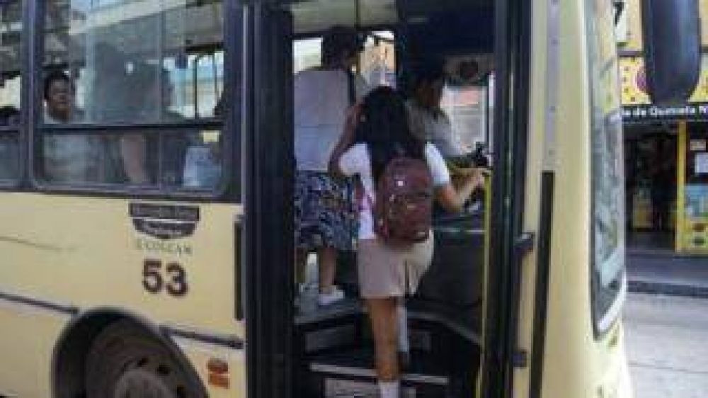 El carn� estudiantil puede ser utilizado en todas las empresas