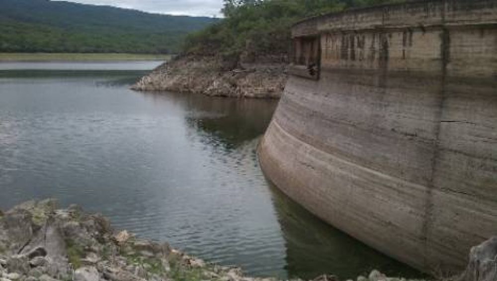 Cr�tica situaci�n en diques: temen la mortandad de los peces