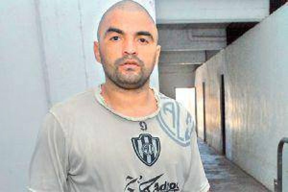 Darwin Barreto no podr� jugar en Juventud Antoniana
