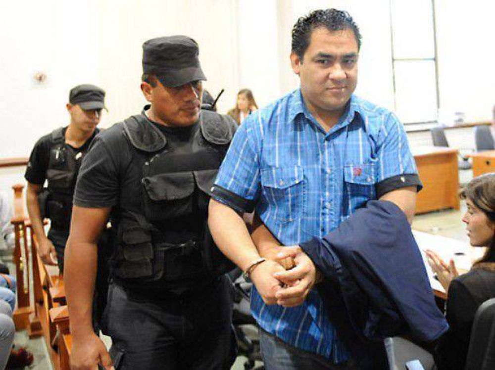 Condenaron a dos hombres por matar a tres vecinos tras una pelea