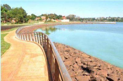Villa Poujade cuenta con un nuevo balc�n sobre el arroyo Zaim�n