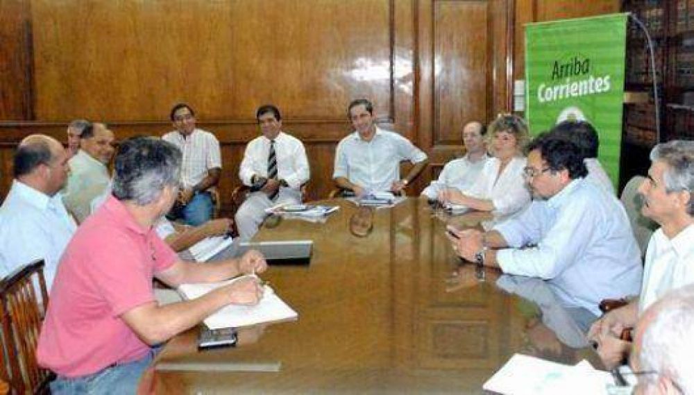 Ofrecieron un aumento de 600 pesos a docentes